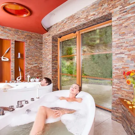 Lazne Kostelec Otel Zlín