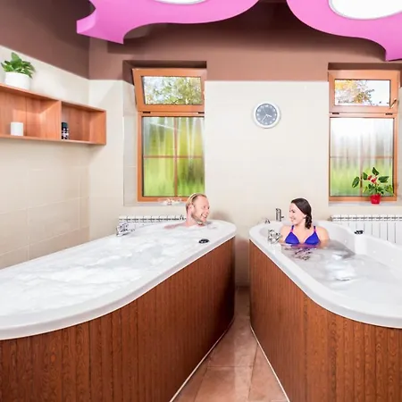 Otel Lazne Kostelec